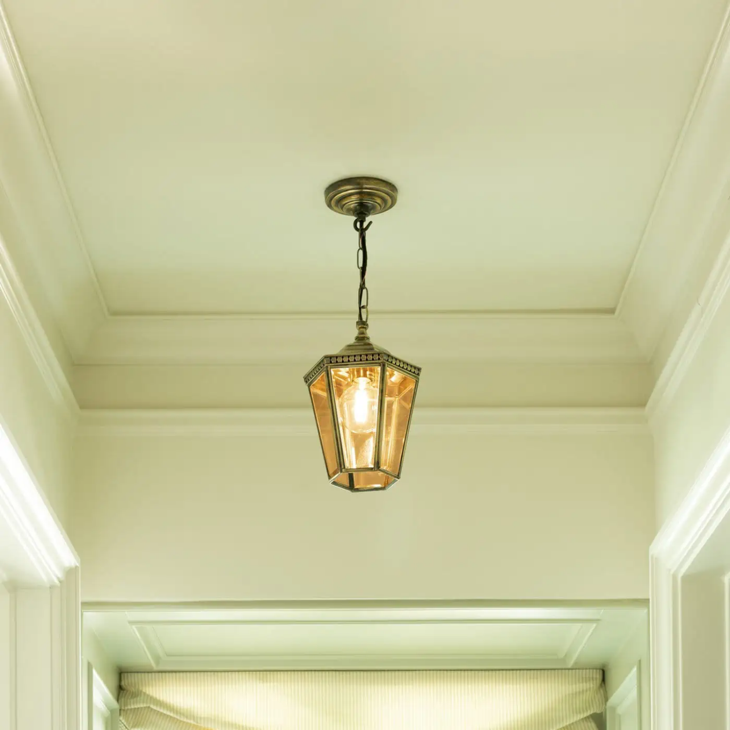 Windsor Hanging Lantern