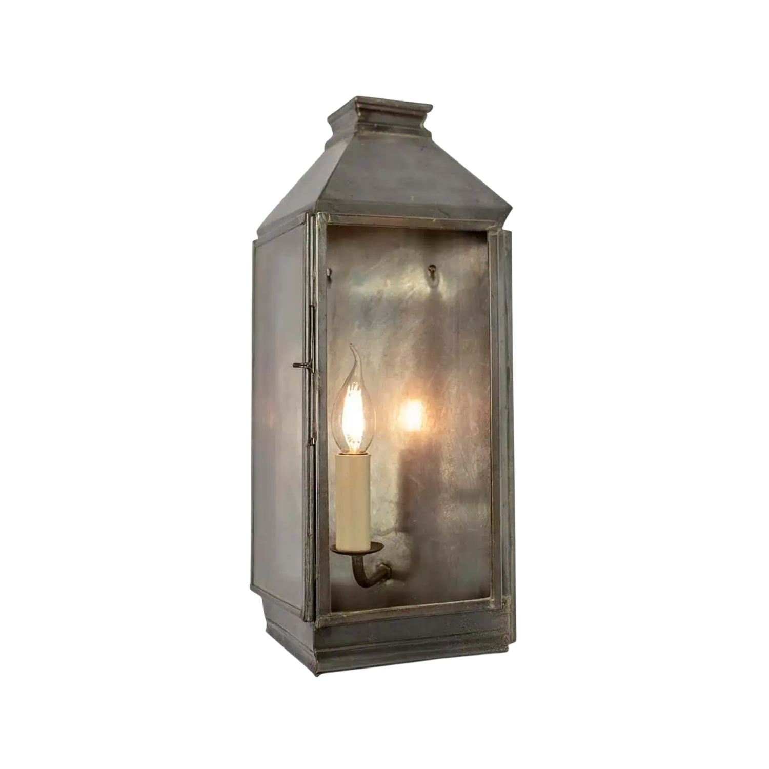 Greenwich Wall Lantern